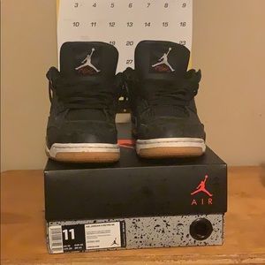Jordan 4 laser gum bottom